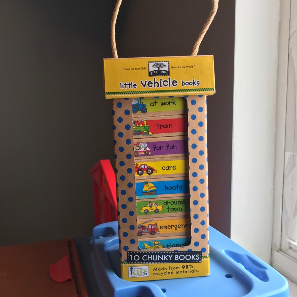 Green Start Book Tower In Vehicles